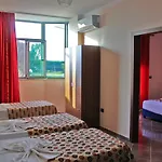 Risus Hotell