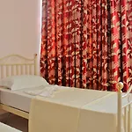 Risus Hotell *