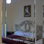 Hotell Risus Golem (Tirana)