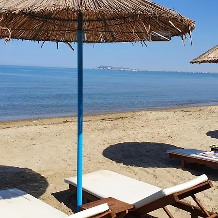 Risus Hotel