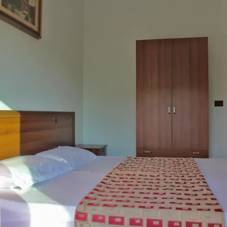 Hotel Risus *